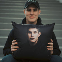 Chills "Dylan" Pillow
